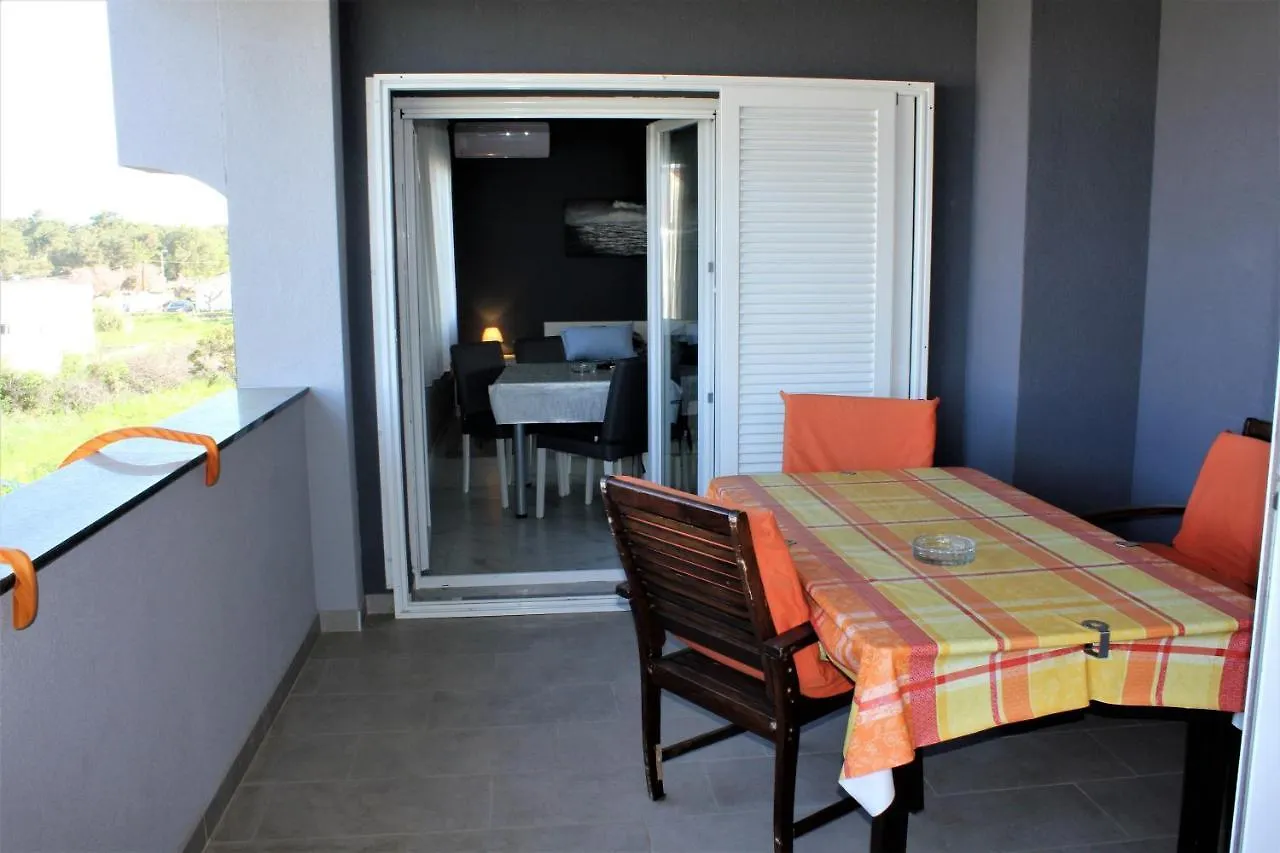Apartment Holiday House Zaton Nin