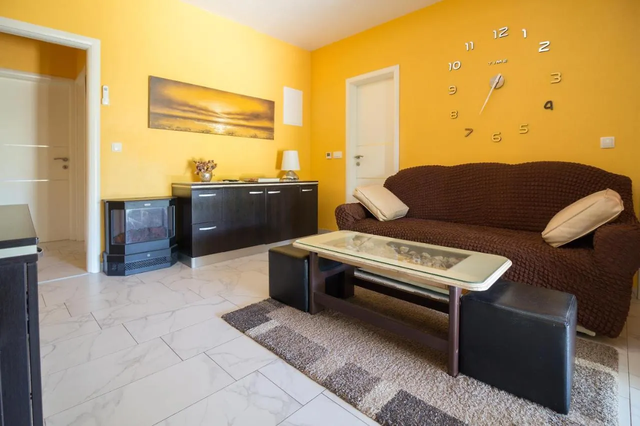 Apartment Holiday House Zaton Nin Croatia