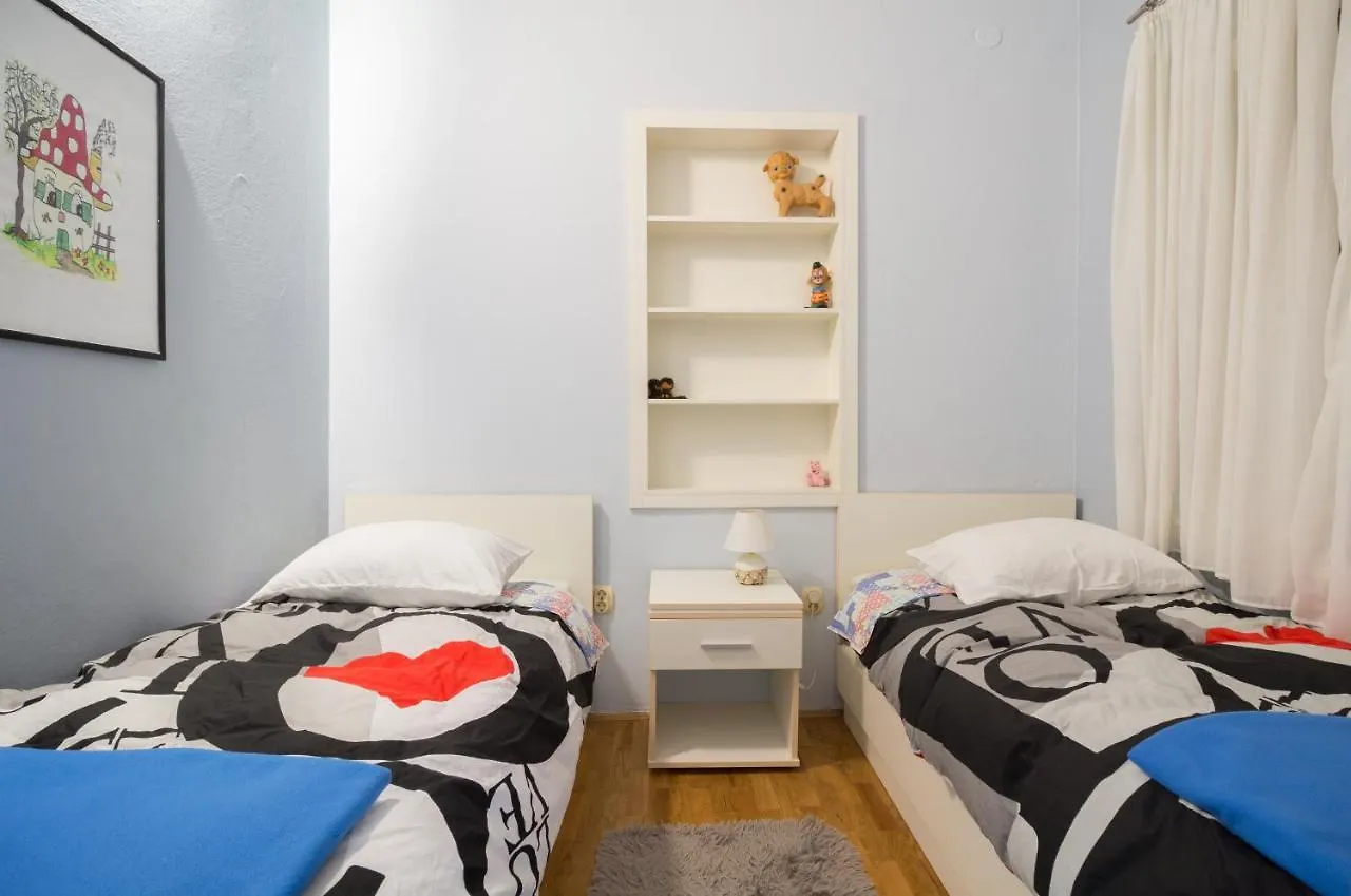 Apartment Holiday House Zaton Nin