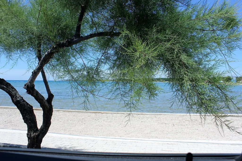 Apartment Holiday House Zaton Nin