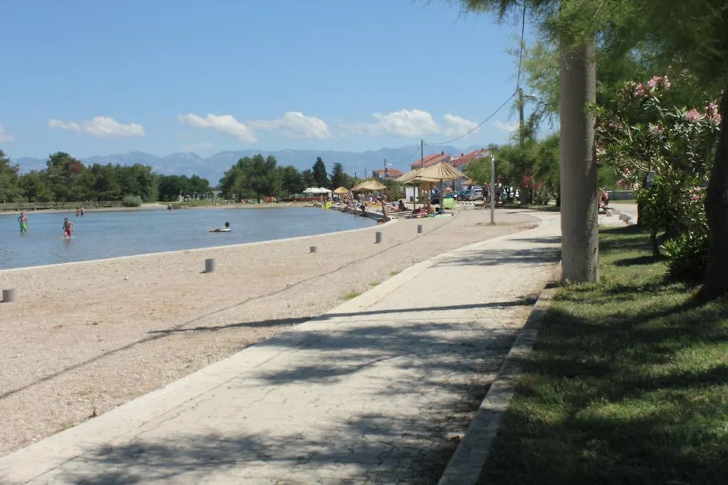 Apartment Holiday House Zaton Nin