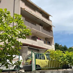 Attractive High Quality Friendly Apartament Split