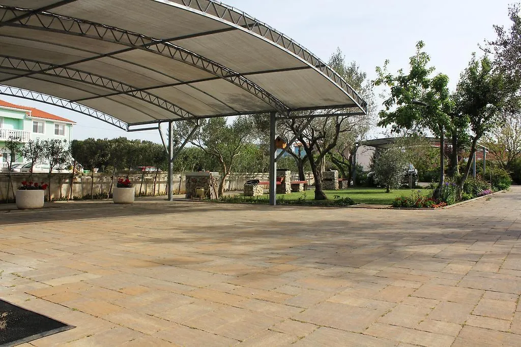 Apartment Holiday House Zaton Nin Croatia